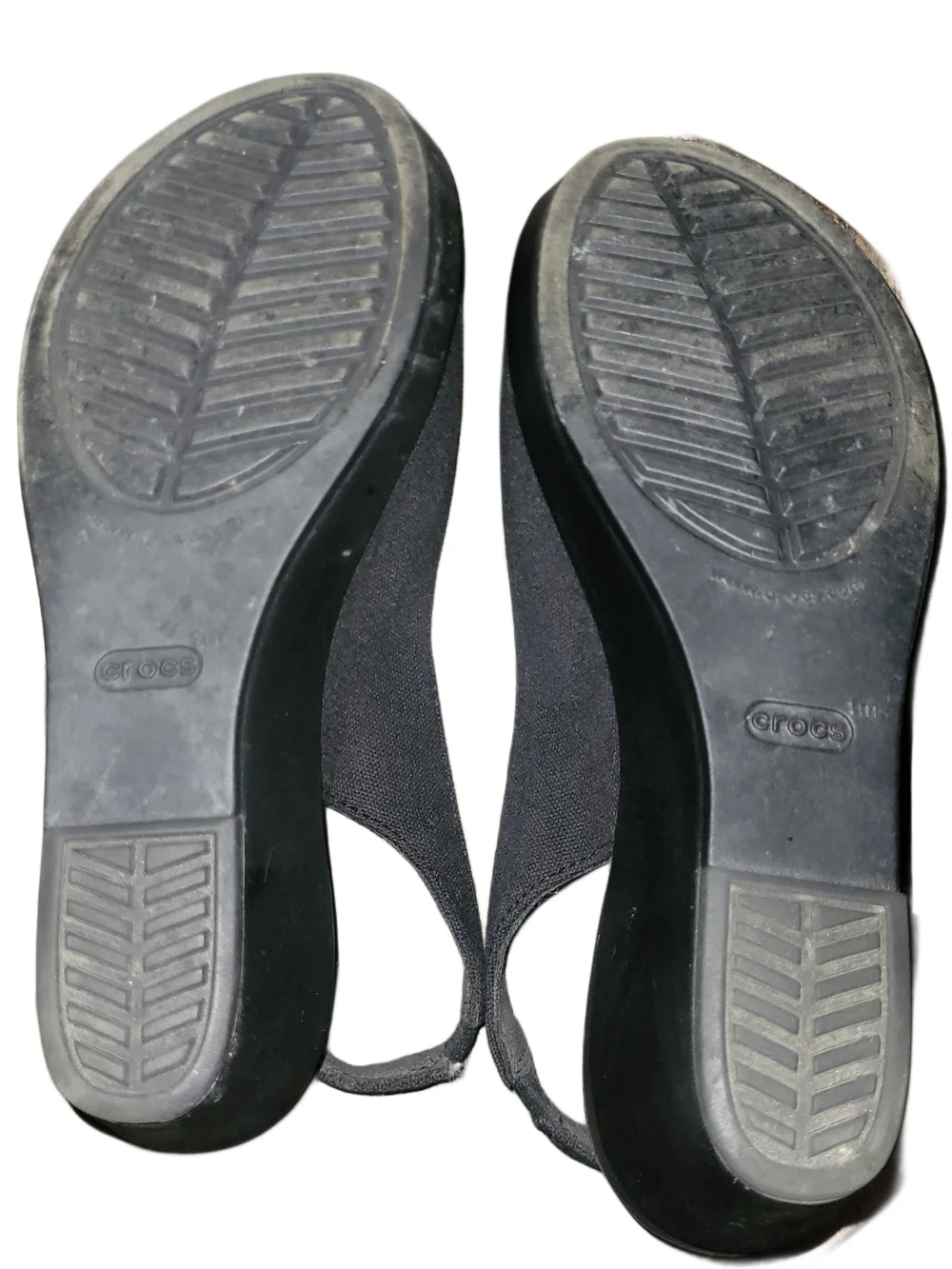 Crocs Leigh Ann Black Canvas Slingback Peep-Toe Wedge Sandals Size 6W - Picture 5 of 6